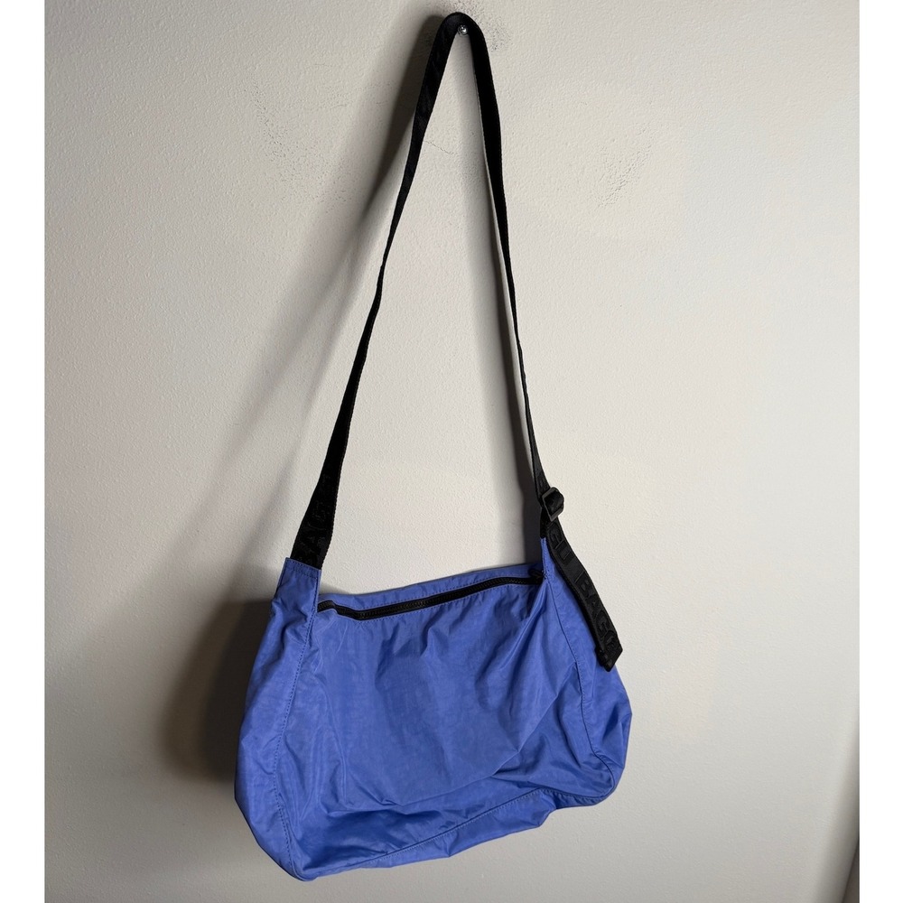 Baggu Women's Blue Medium Cargo Nylon Crossbody Bag Lightweight Travel Casual - Picture 3 of 5